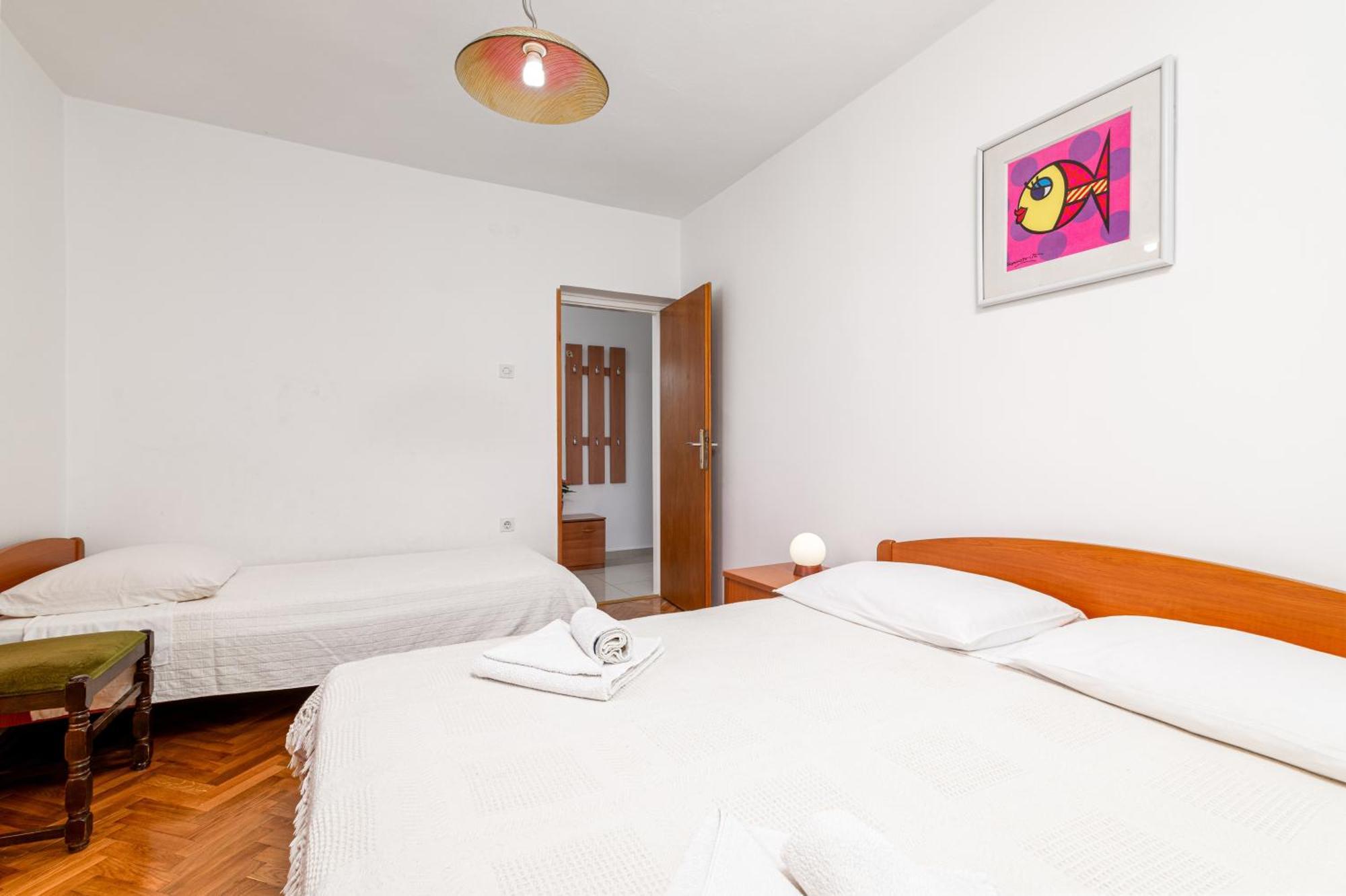 Apartments With A Parking Space Rabac, Labin - 7622 Zimmer foto